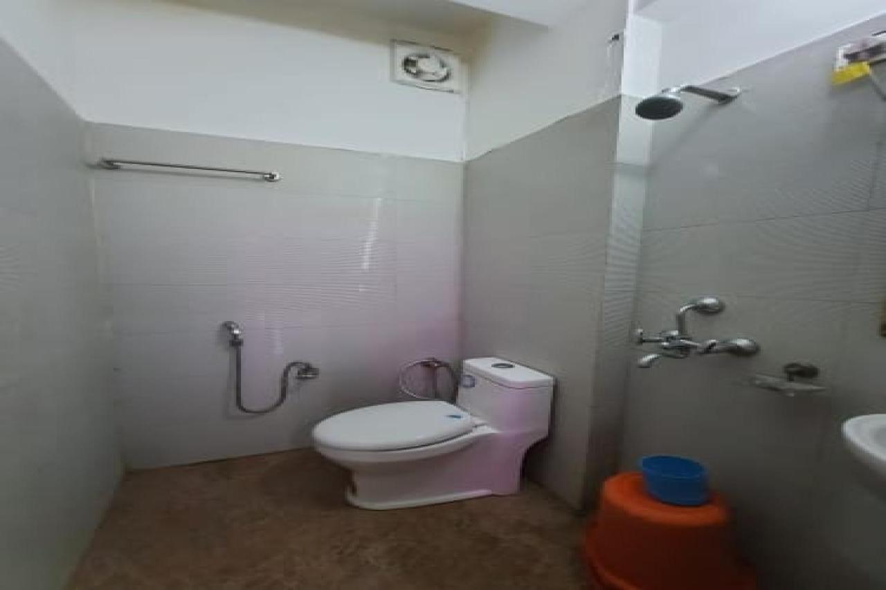 Oyo 83936 Chaudhary Guest House Bulandshahr ภายนอก รูปภาพ